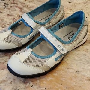 Ecco shoes like new
